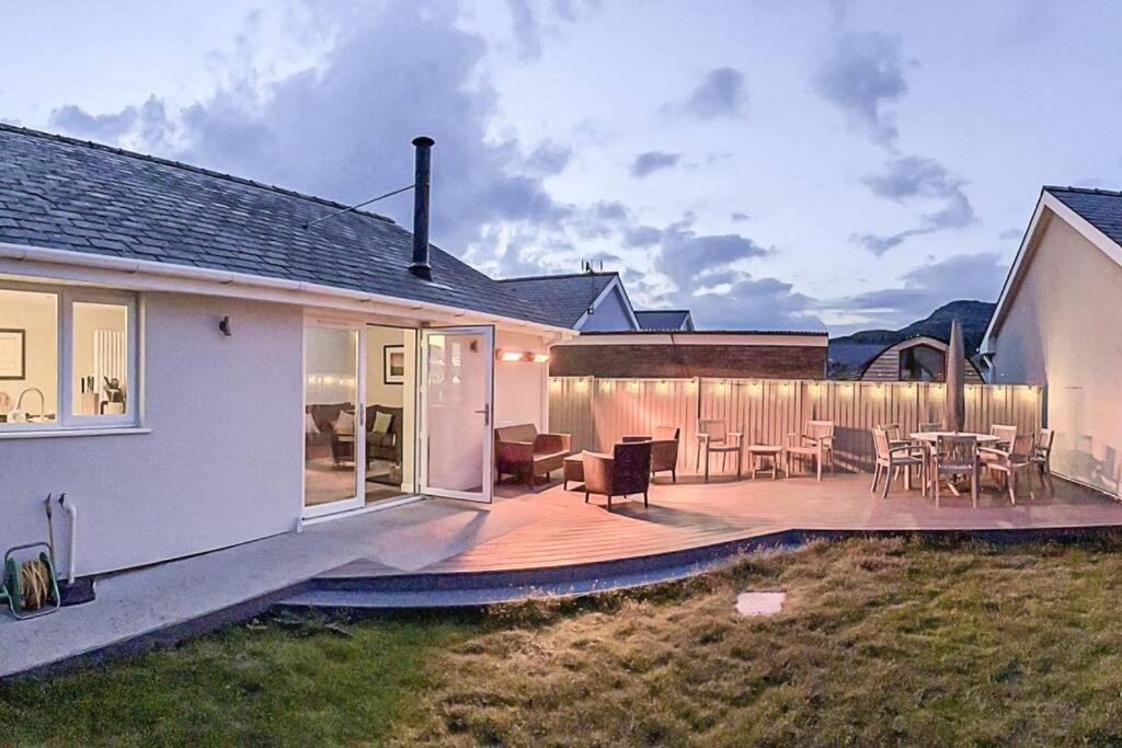 Family-Friendly Retreat Between Beach & Mountains Tremadog Экстерьер фото